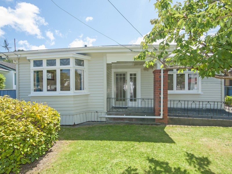 16 Kiwi Street, Alicetown, Lower Hutt - Carousel 1