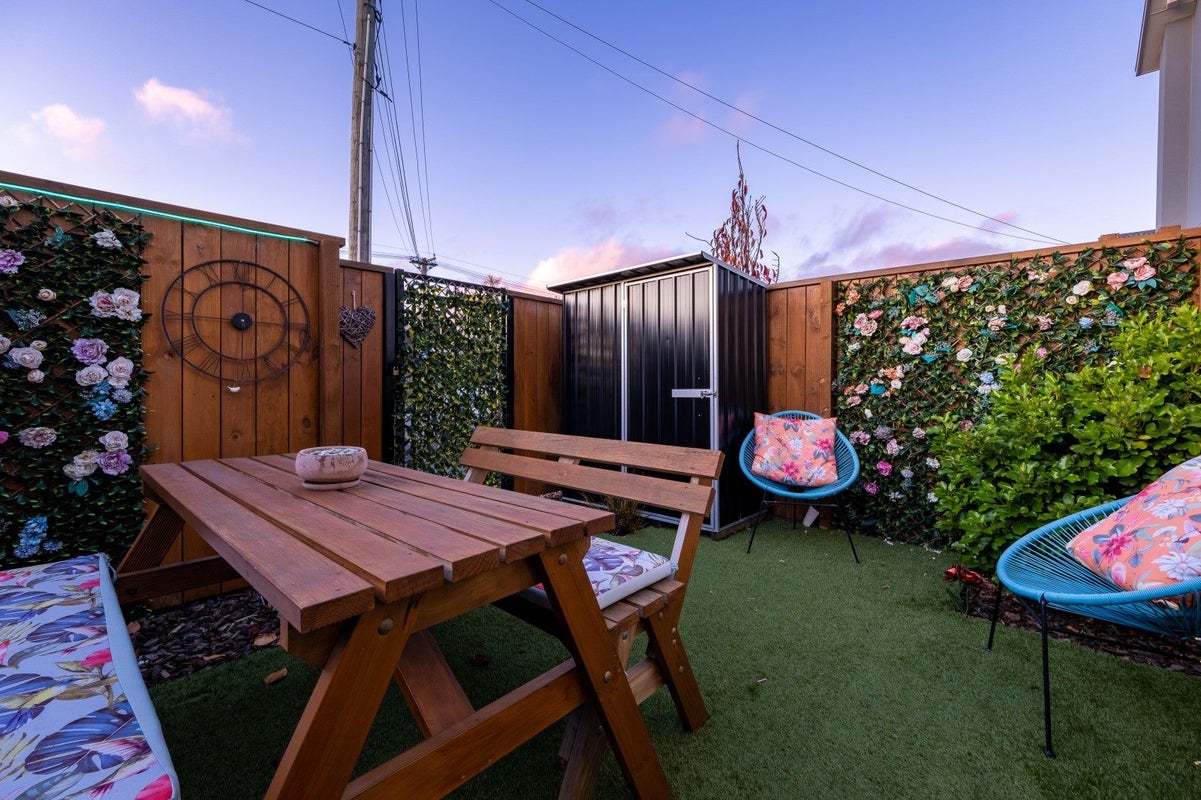 1/48 Ward Street, Addington, Christchurch - Carousel 1
