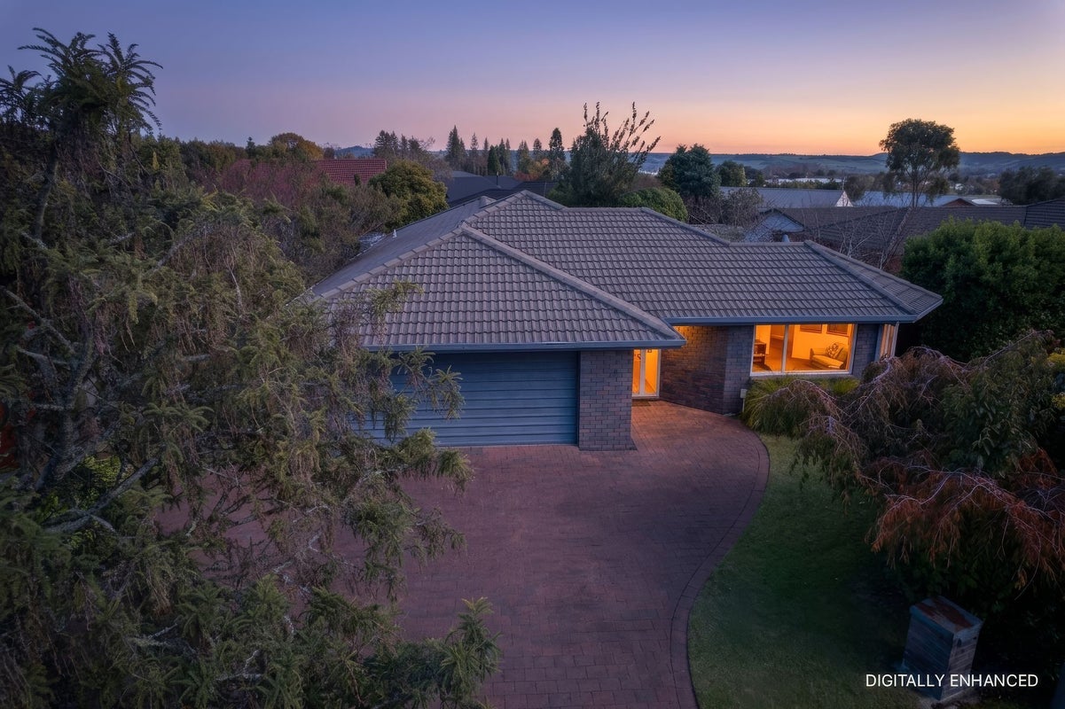 27 Basley Road, Owhata, Rotorua - Carousel 1
