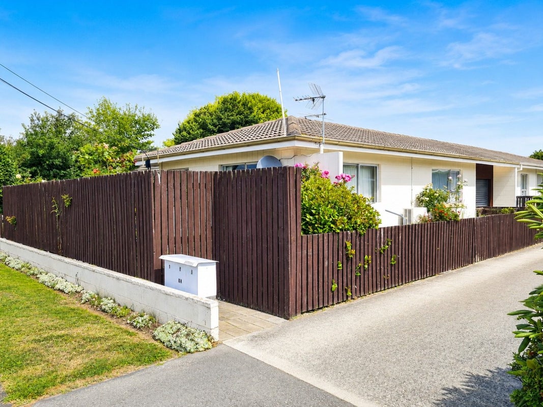 1/64 Brynley Street, Hornby, Christchurch - Carousel 2