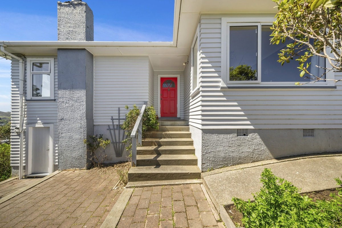 20 Huntingdon Street, Northland, Wellington - Carousel 1