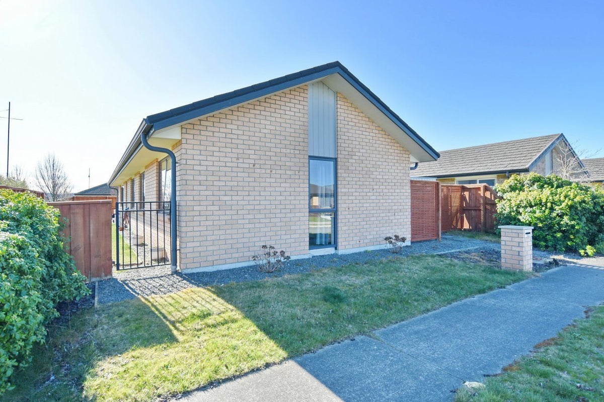 72 Mary Ellen Street, Pegasus, Pegasus - Carousel 19