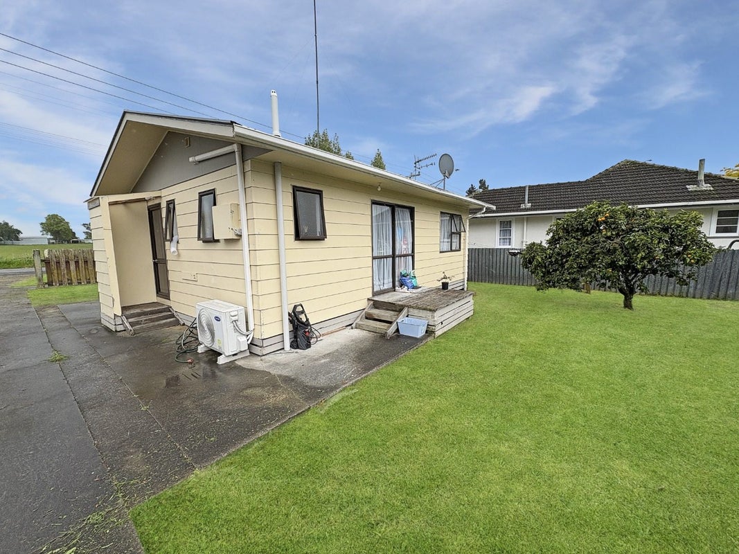 15A Hewitts Road, Linton, Palmerston North - Carousel 8