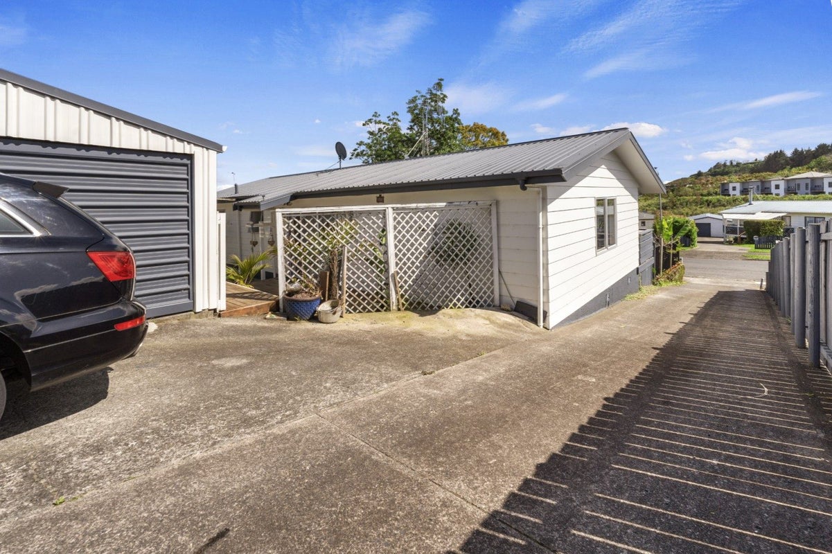 54 Jonathon Street, Brookfield, Tauranga - Carousel 17