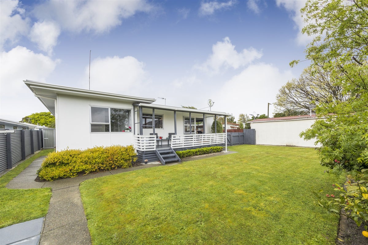 6B Purdie Place, Milson, Palmerston North - Carousel 1
