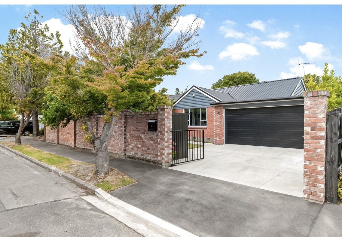 3 Willowbrook Place, Fendalton, Christchurch - Carousel 1