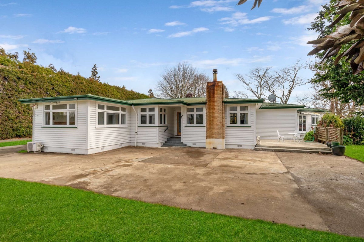 1397 State Highway 26, Eureka, Hamilton - Carousel 1