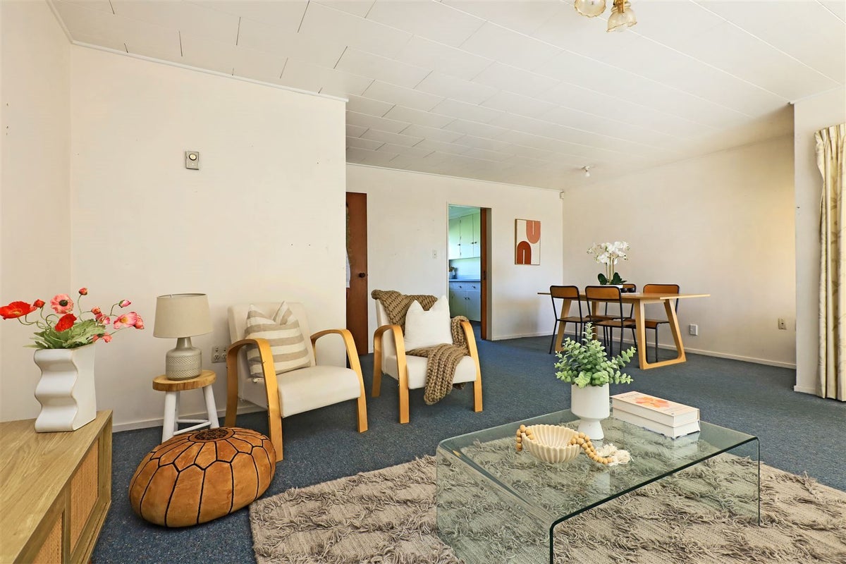 2/303 Sylvan Road, Parkvale, Hastings - Carousel 2