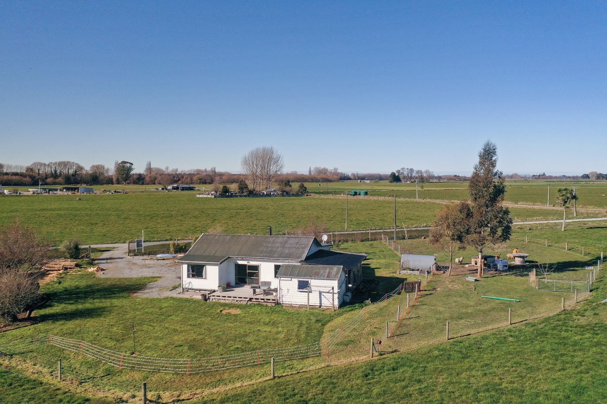 15 Stewart Road, Orari, Timaru, Canterbury - Carousel 1
