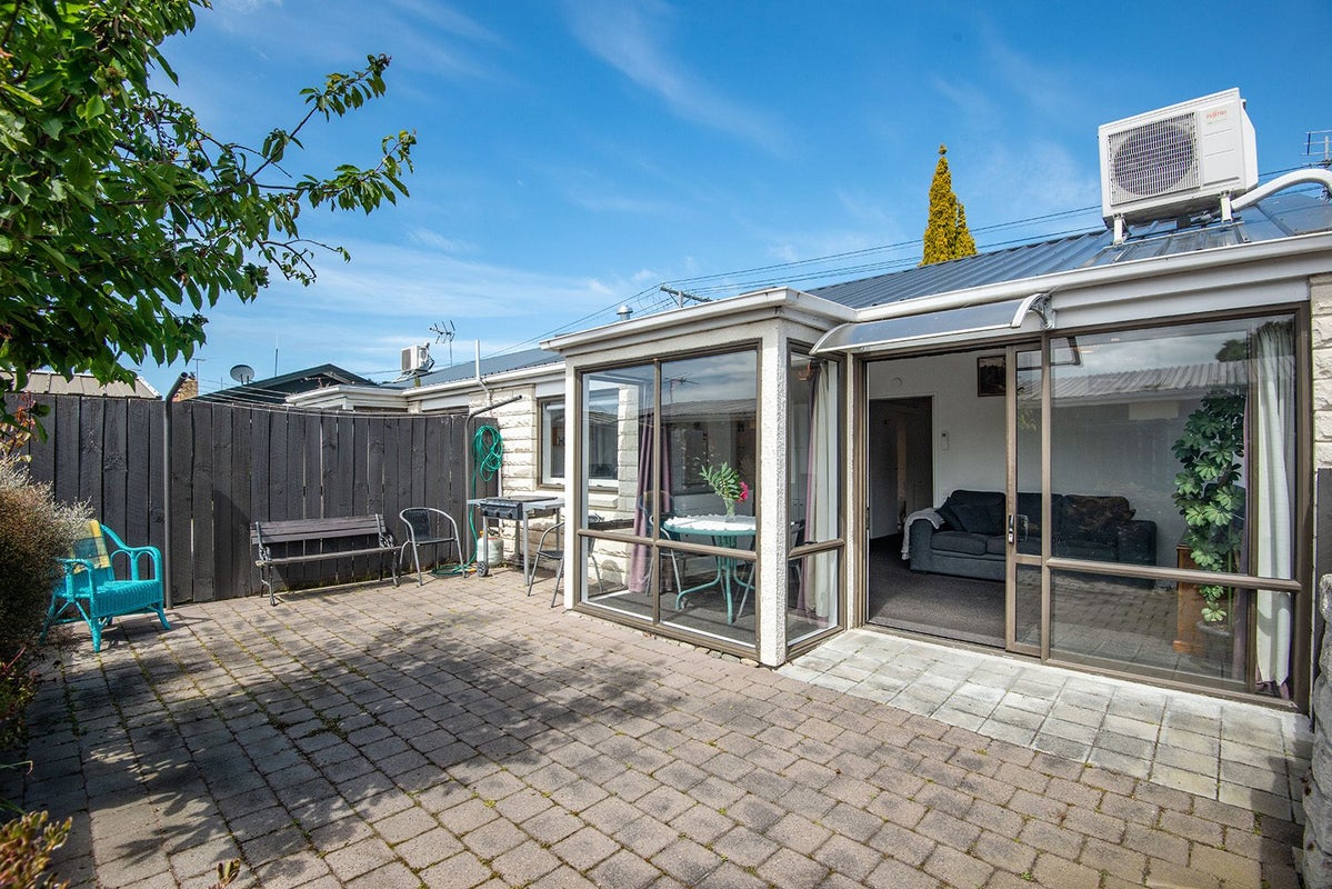 19A Rutherford Street, Caversham, Dunedin - Carousel 1