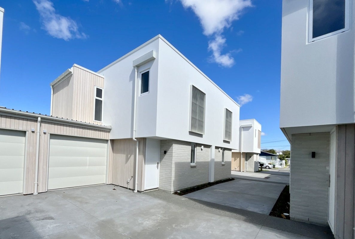 9 Gresford Street, Edgeware, Christchurch - Carousel 1