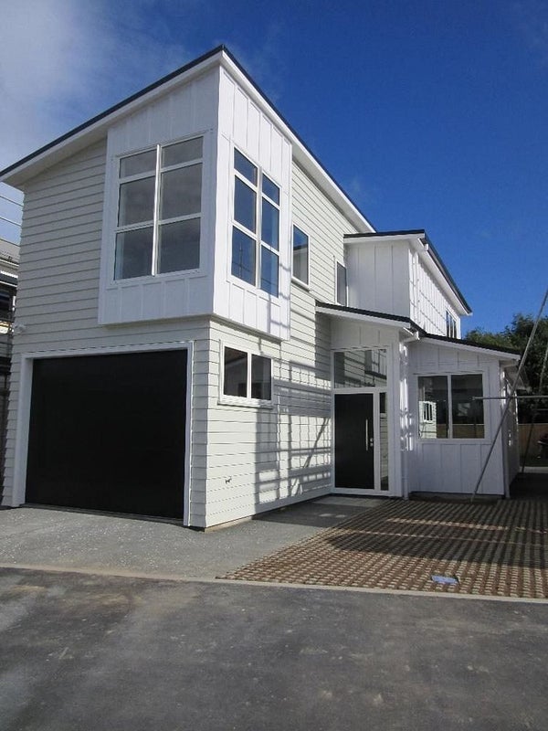 26 Glide Lane, Whitby, Porirua - Carousel 1