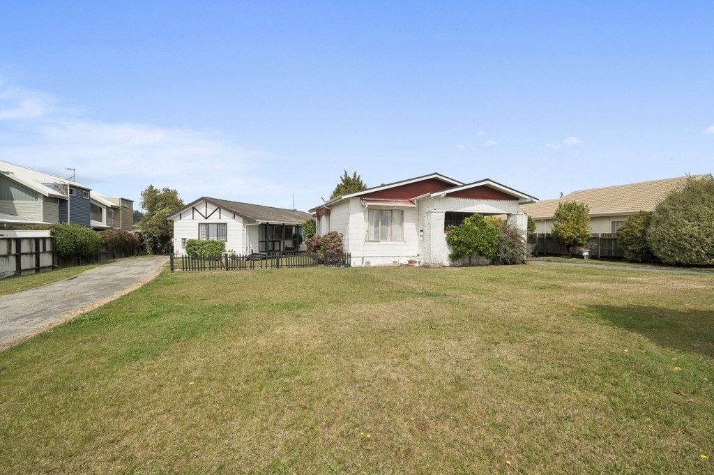 9 Ensor Place, Fenton Park, Rotorua - Carousel 1