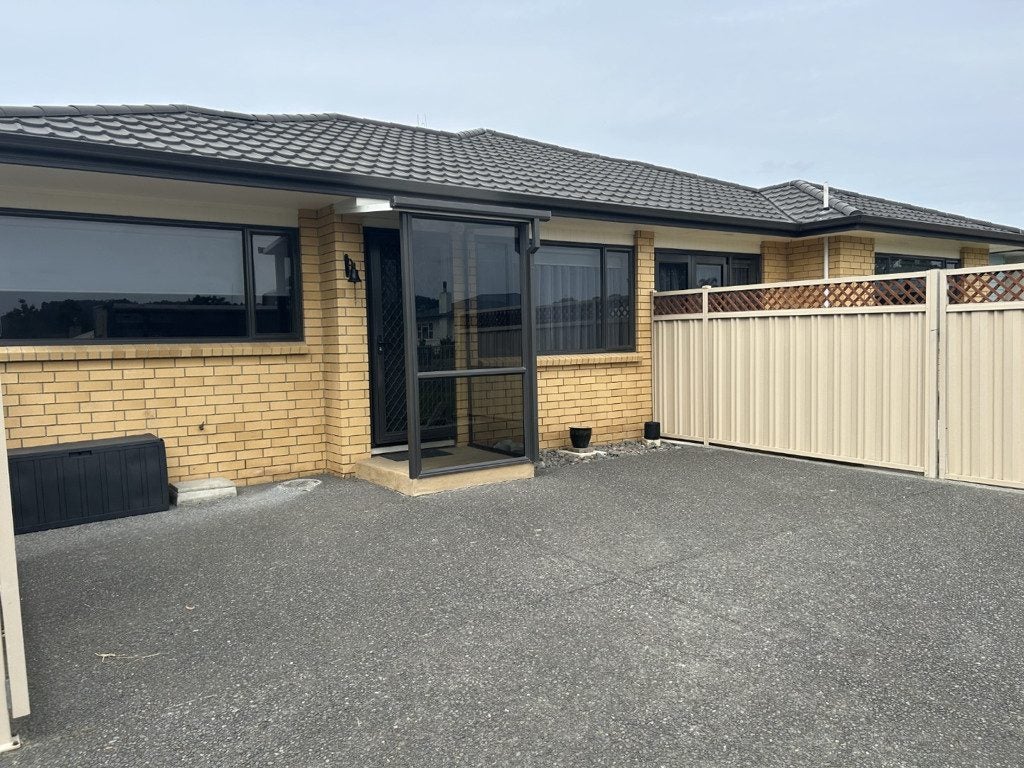 142A Gloucester Street, Taradale, Napier - Carousel 19