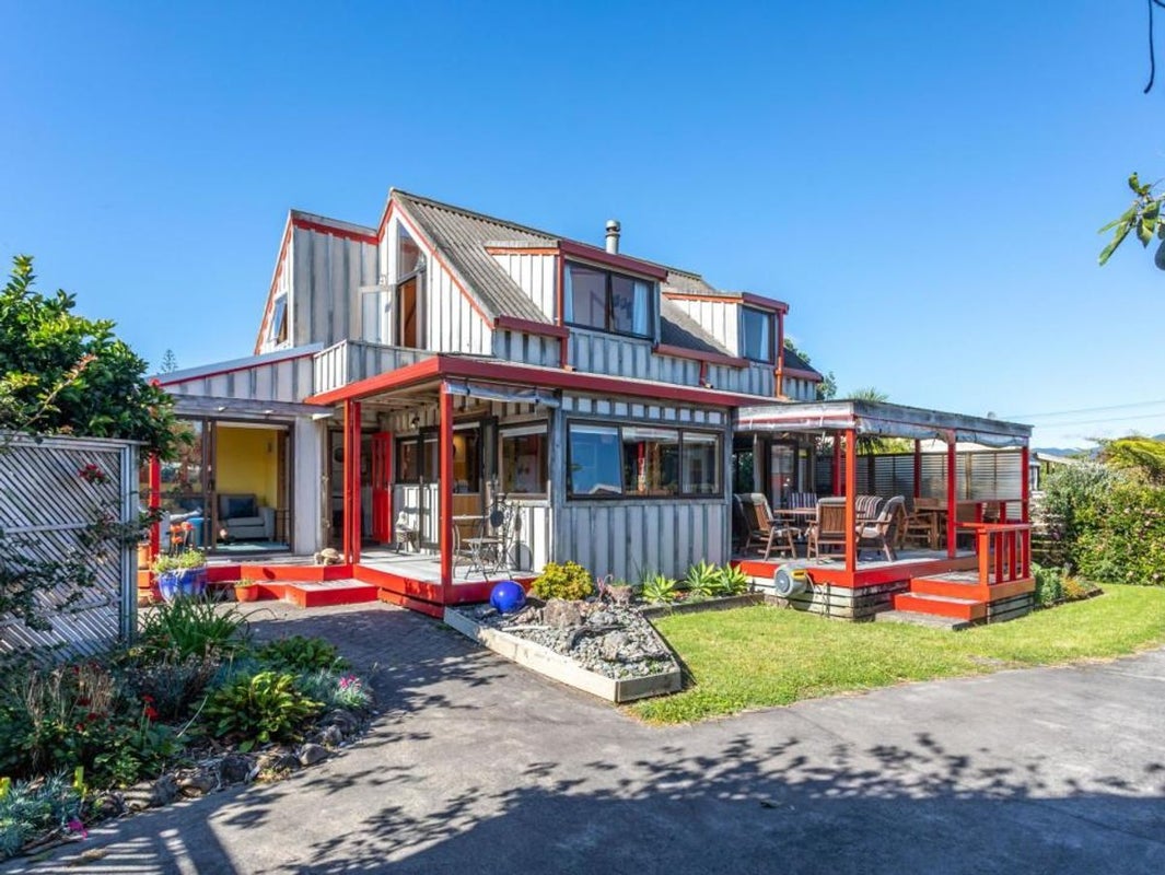 124B Lincoln Road, Whangamata, Whangamata - Carousel 1