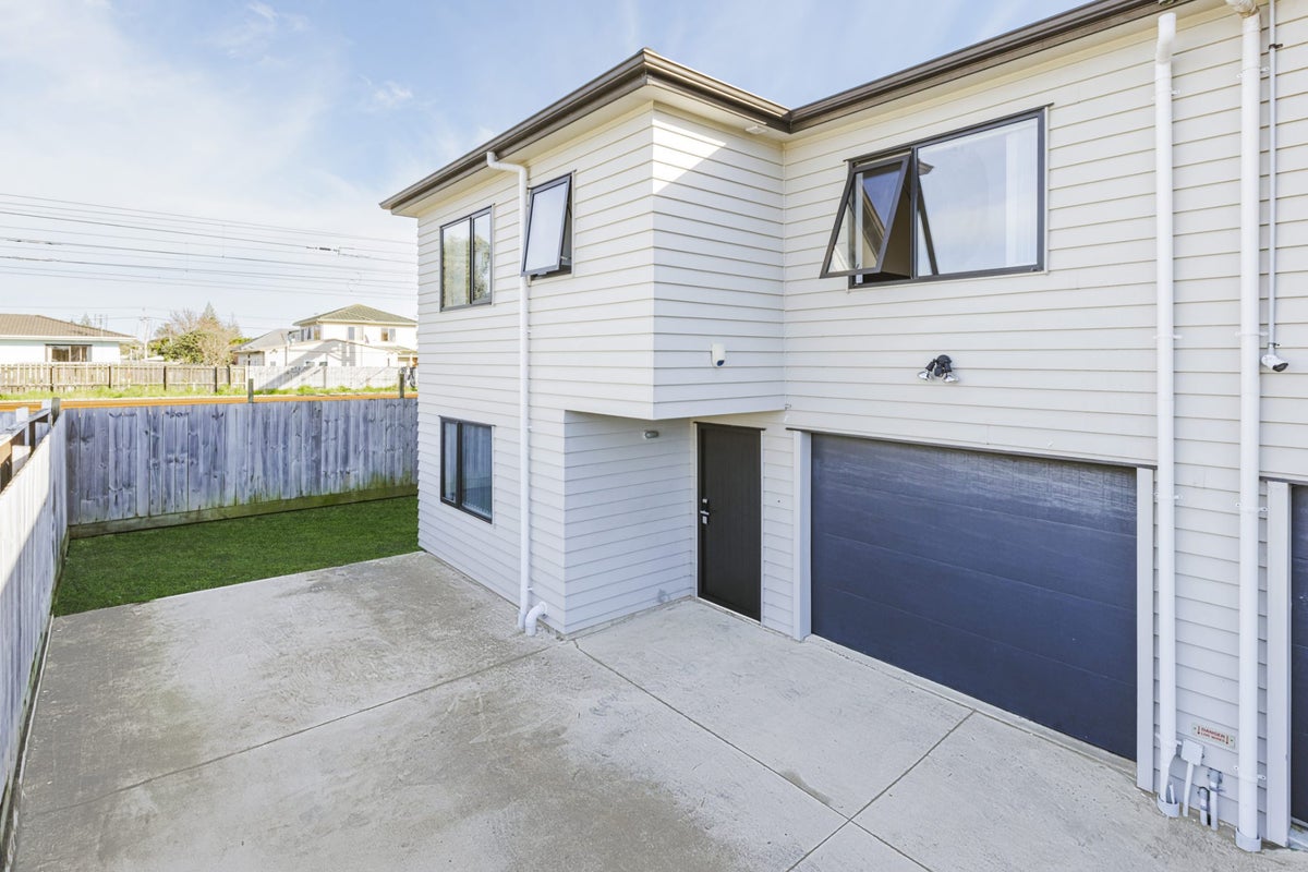 54D Cambridge Terrace, Papatoetoe, Auckland - Carousel 1