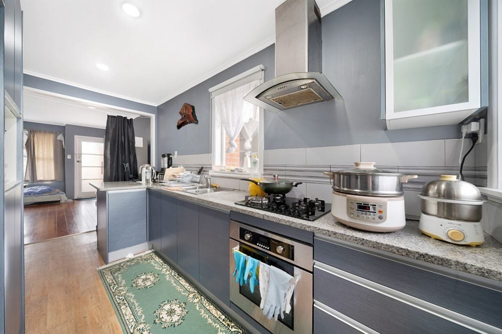 4/96 St Lukes Road, Mount Albert, Auckland - Carousel 1