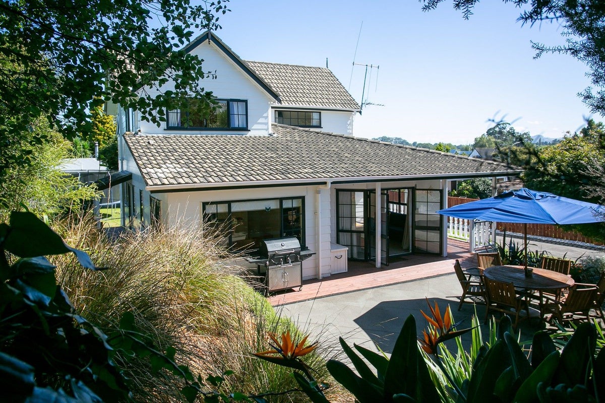 45 Sheridan Crescent, Leamington, Cambridge - Carousel 1