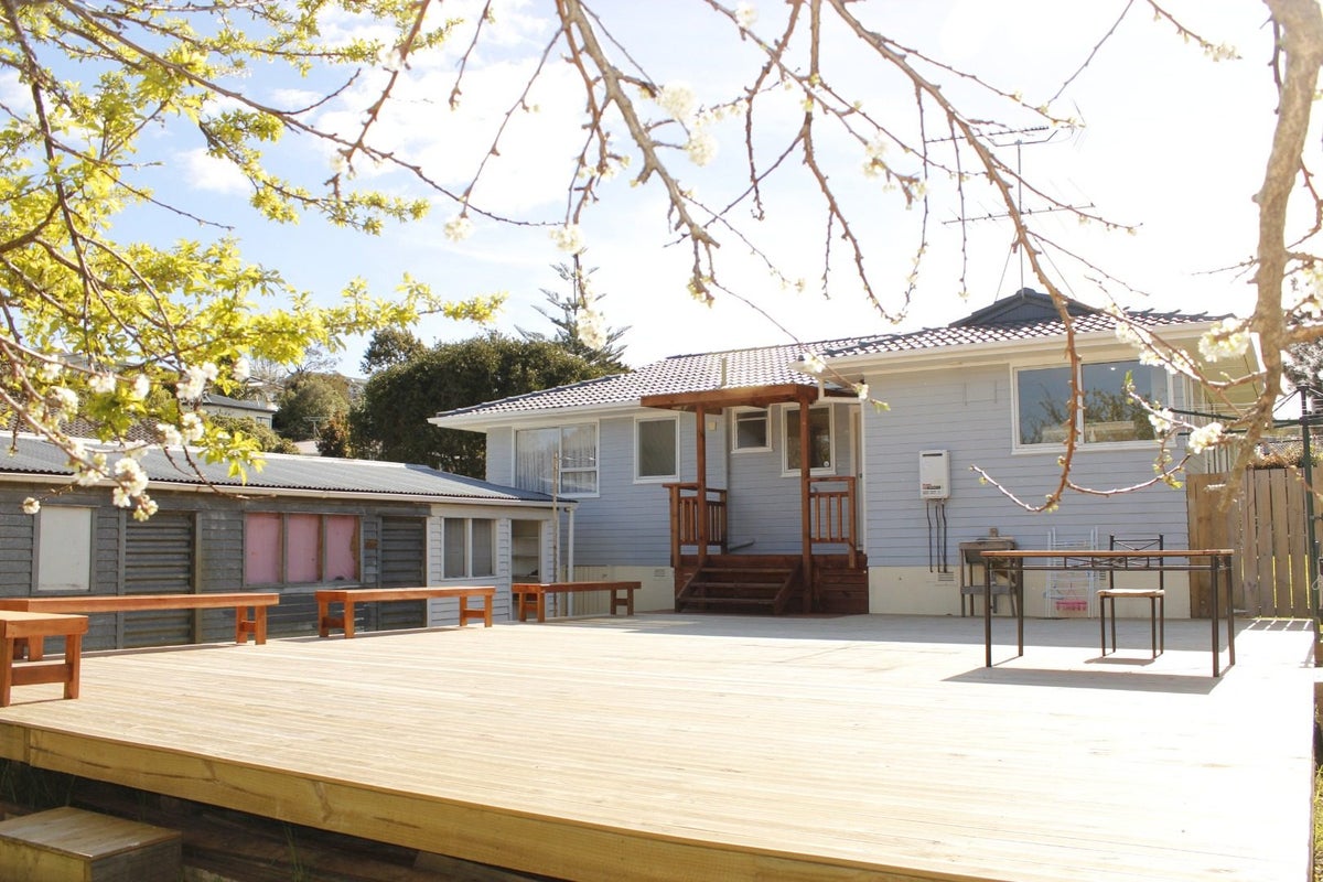 13 Juniper Road, Sunnynook, Auckland - Carousel 20