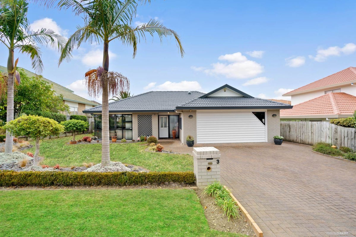3 Pintner Place, Somerville, Manukau - Carousel 1