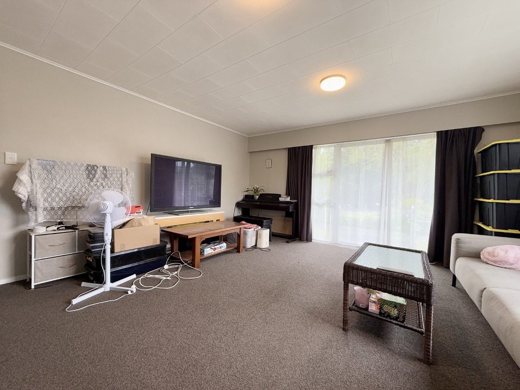 4/53 Ebdentown Street, Ebdentown, Upper Hutt - Carousel 2