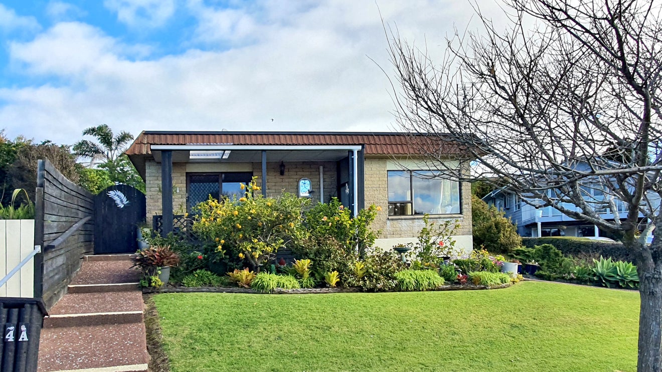 4A Rakino Avenue, Manly, Whangaparaoa - Carousel 1