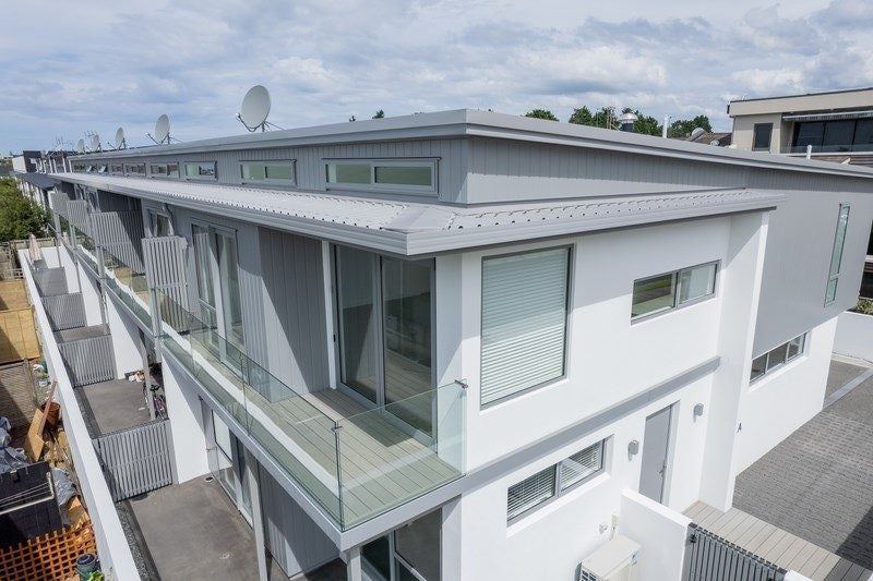 16 Tawa Street, Aria - Carousel 2