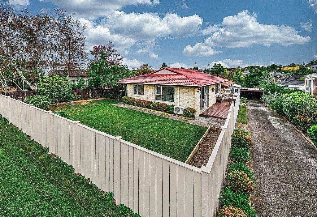 30B Stanniland Street, Sunnyhills, Auckland - Carousel 2