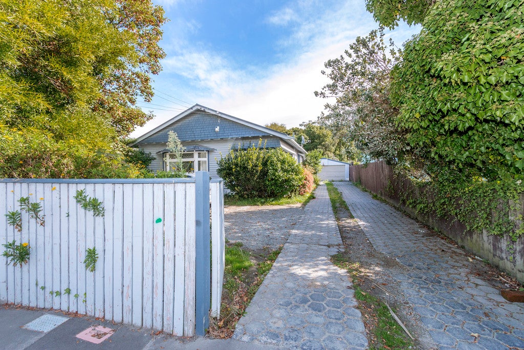 167 Hills Road, Edgeware, Christchurch - Carousel 1