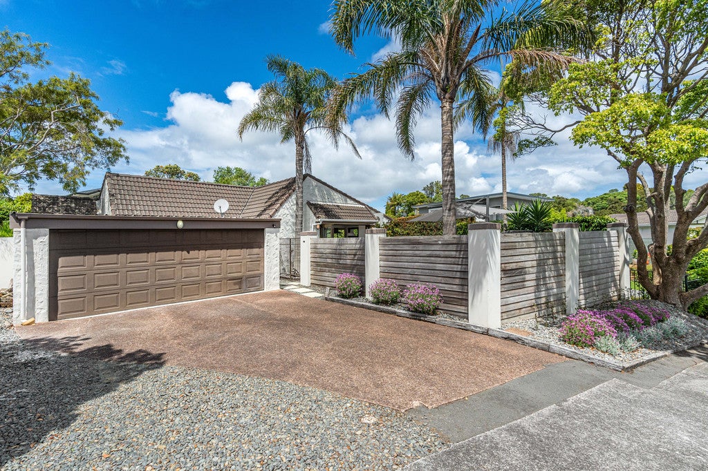 43 Greenbank Drive, Saint Johns, Auckland - Carousel 2