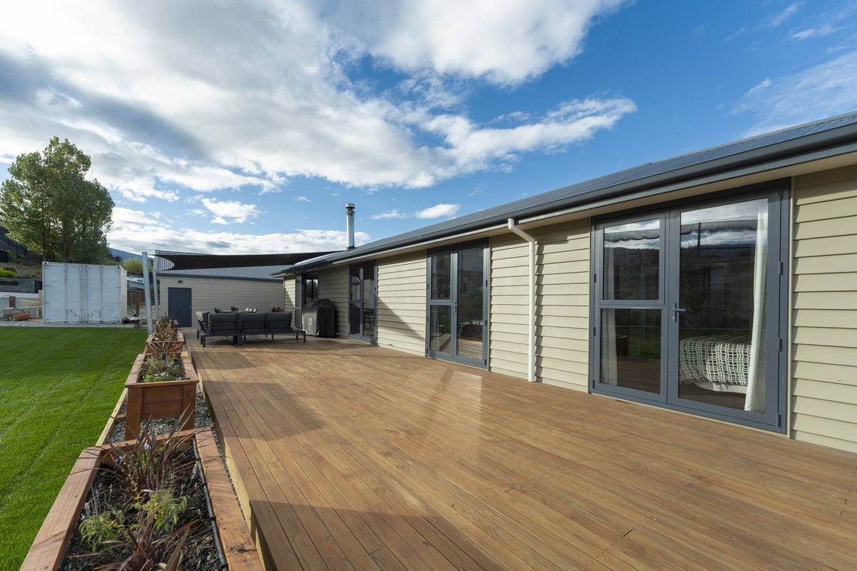 21 Missy Crescent, Mount Pisa, Cromwell - Carousel 2