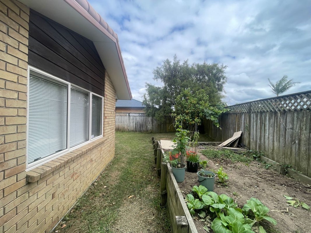 11 Millington Place, Huntington Park, Auckland - Carousel 16
