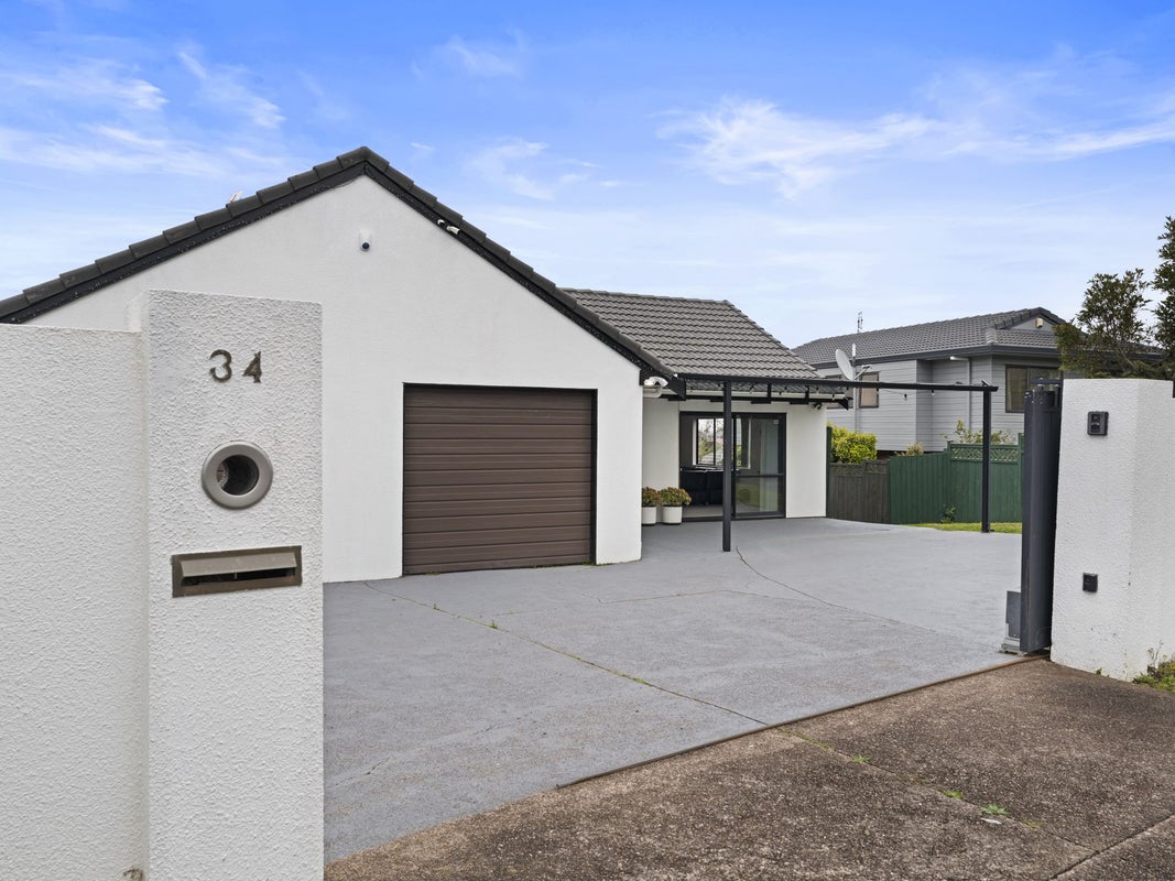 34 Lexington Drive, Botany Downs, Auckland - Carousel 1