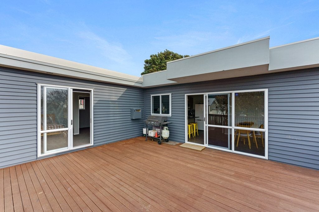 33 Margaret Road, Raumati Beach, Paraparaumu - Carousel 2
