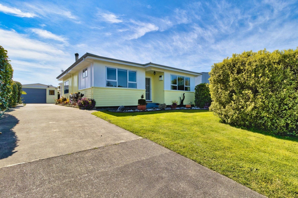 918 Dufferin Street, Akina, Hastings - Carousel 1