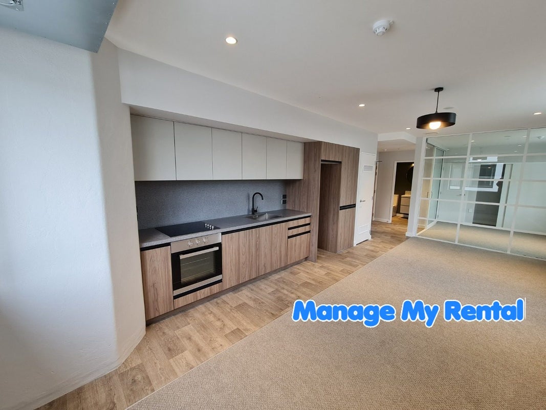201/14 Laings Road, Hutt Central, Lower Hutt - Carousel 1