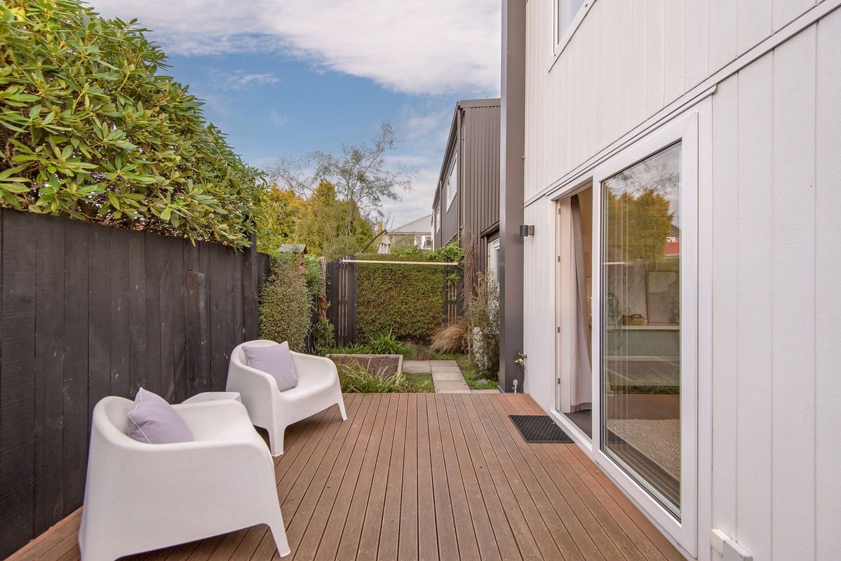 1/6 Feilding Street, Addington, Christchurch - Carousel 19