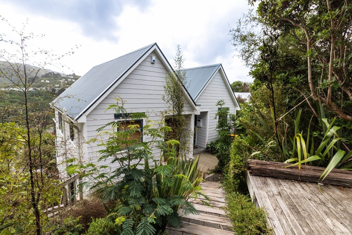 136A Mairangi Road, Wilton, Wellington - Carousel 1