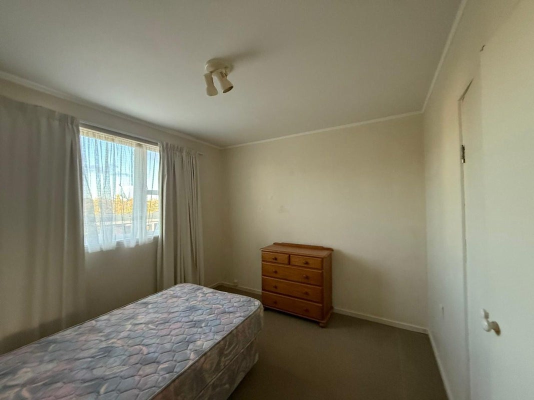 8/34 Kitchener Road, Milford, Auckland - Carousel 9