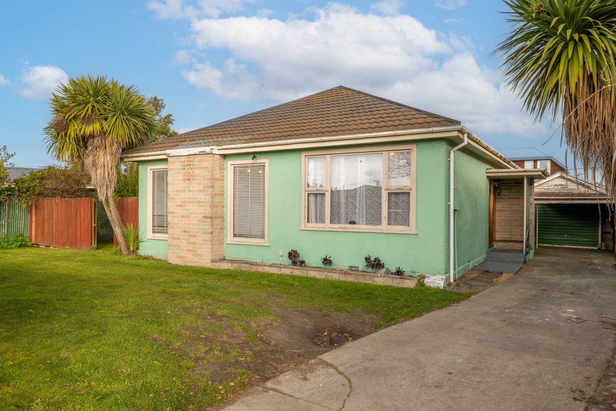 163 Seaview Road, New Brighton, Christchurch - Carousel 1