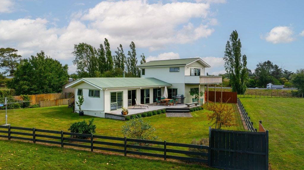 2352 River Road, Horsham Downs, Hamilton - Carousel 1