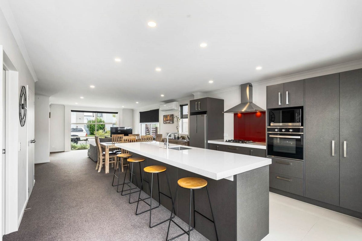 38 Treestump Road, Takanini, Auckland - Carousel 2