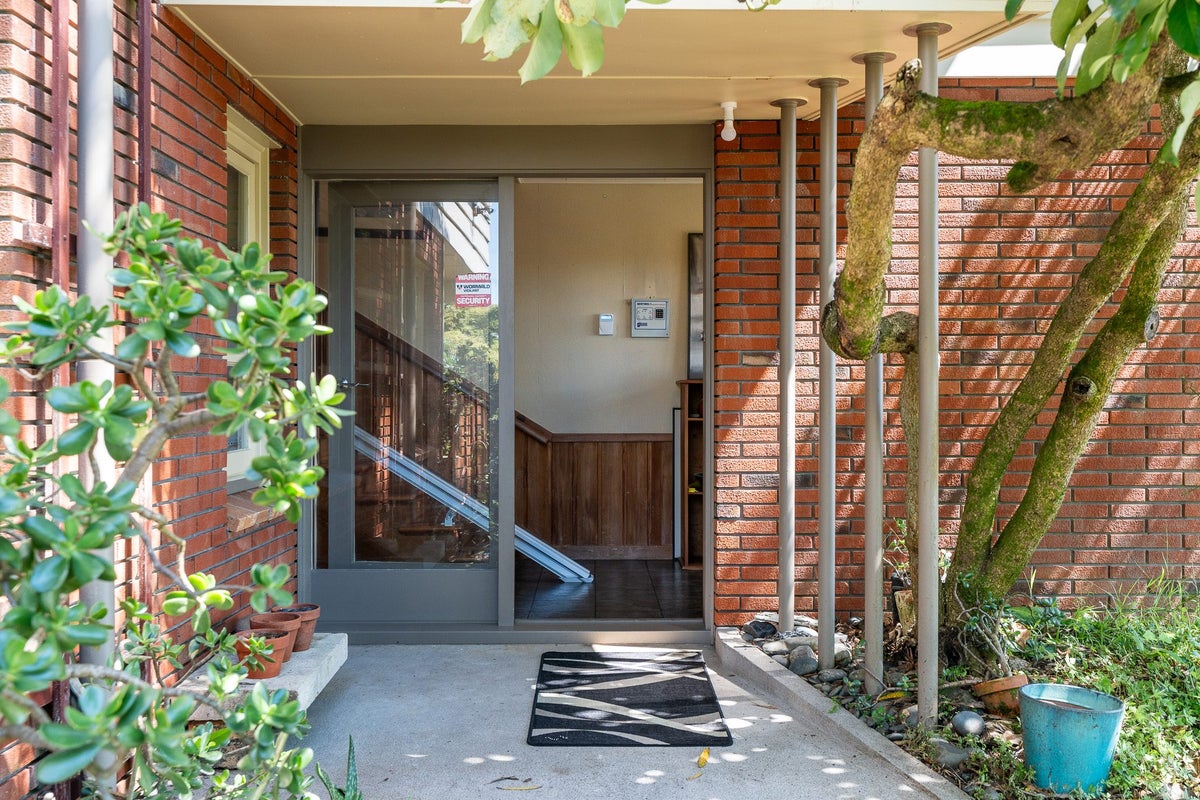 4 Mahoe Street, Melville, Hamilton, Waikato - Carousel 2
