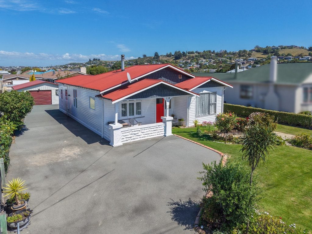 31 Caledonian Road, Oamaru North, Oamaru - Carousel 1