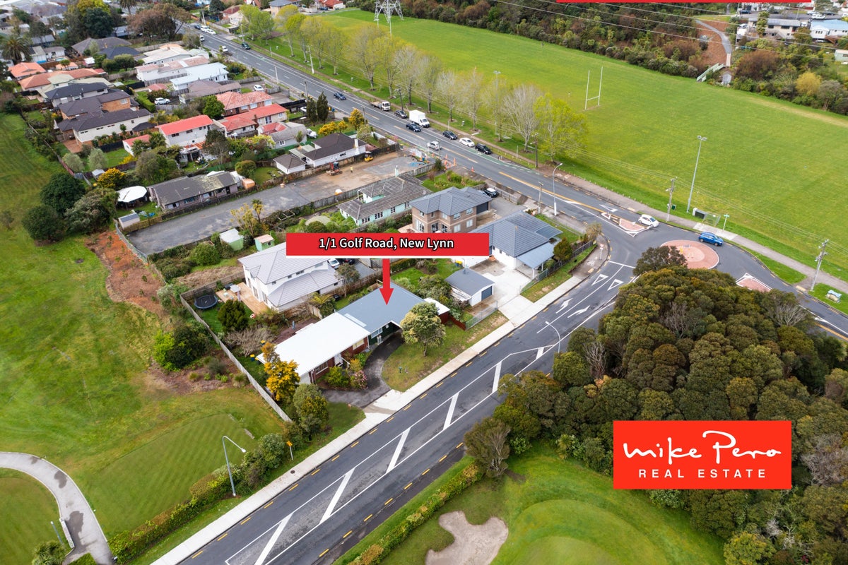 1/1 Golf Road, New Lynn, Auckland - Carousel 1