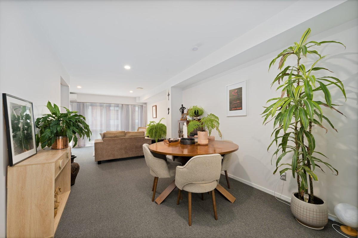 68 Niu Lane, Te Atatu South, Auckland - Carousel 1