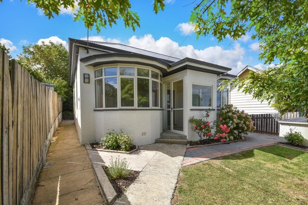 9 Cochrane Street, Mornington, Dunedin - Carousel 1