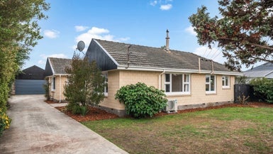 56 Rookwood Avenue, New Brighton, Christchurch - Carousel 1