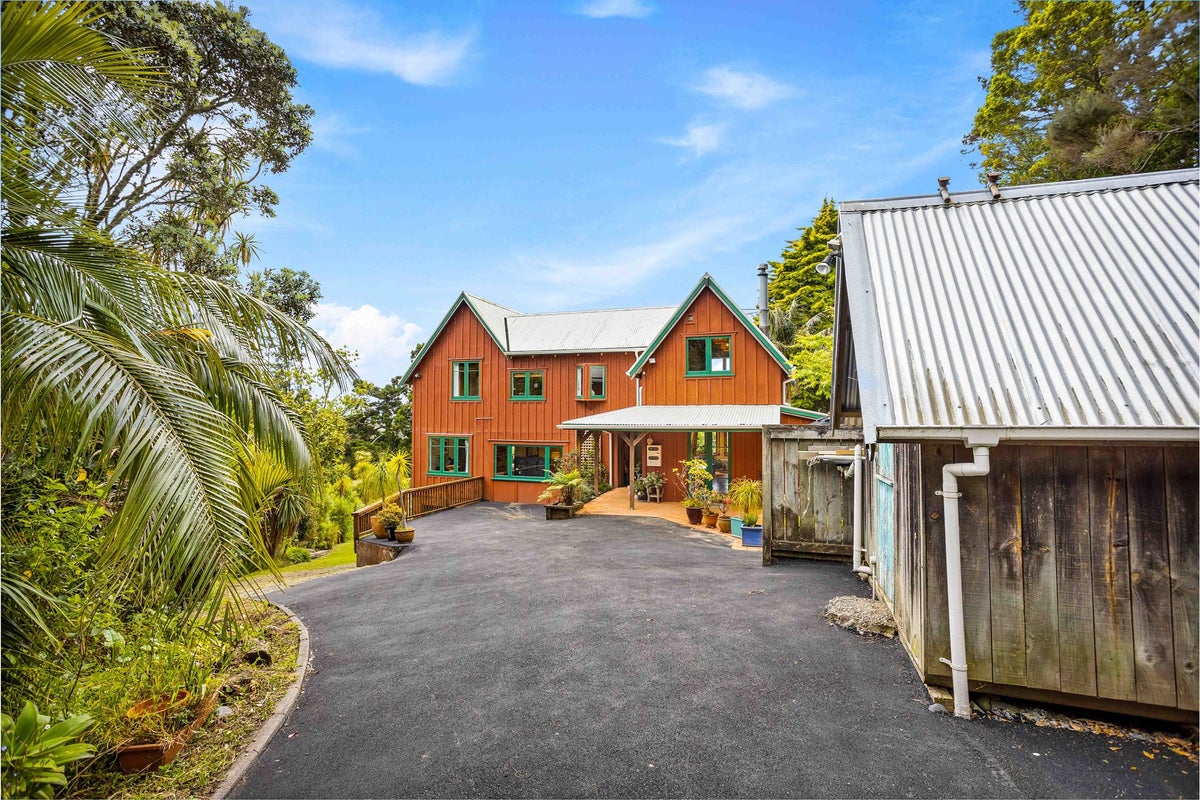 149D Glengarry Road, Glen Eden, Auckland - Carousel 2