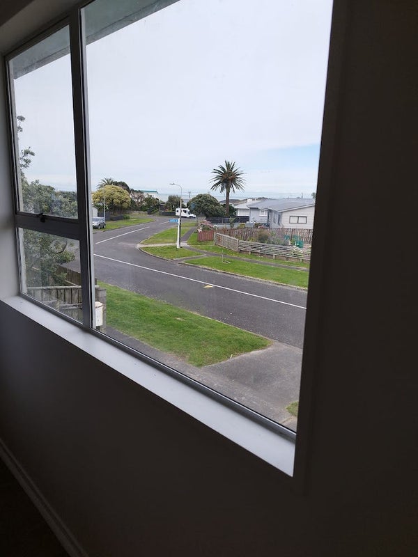 8 Tainui Street, Castlecliff, Whanganui - Carousel 9